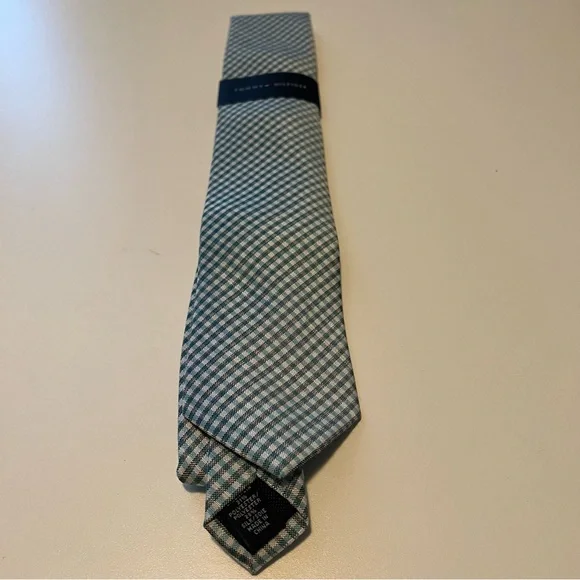 Tommy Hilfiger Men's Assorted Ties - Purple, Tan, Blue, Green - Picture 9 of 11